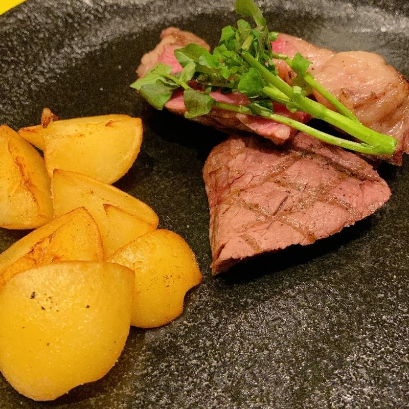 (ポム・ダダン)