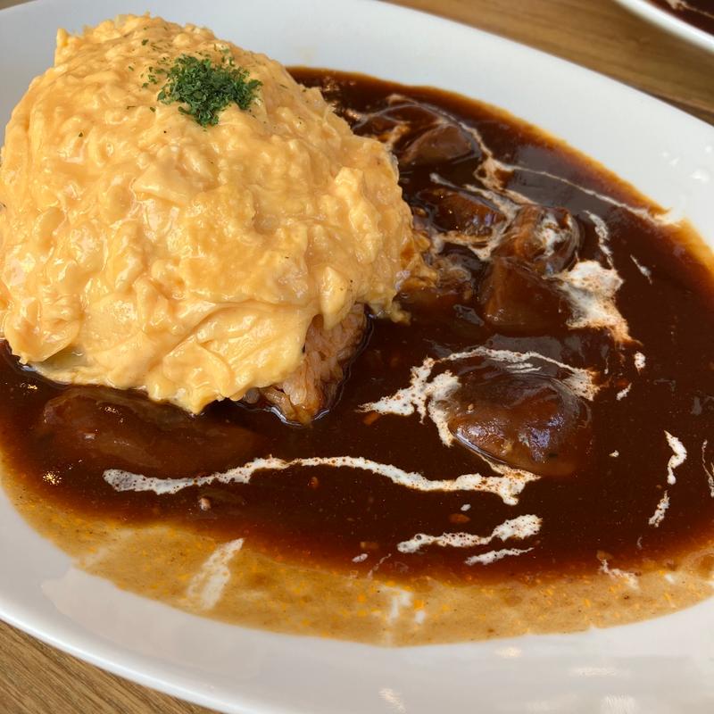 原木椎茸のデミグラスソースオムライス(Cafe brunch TAMAGOYA)