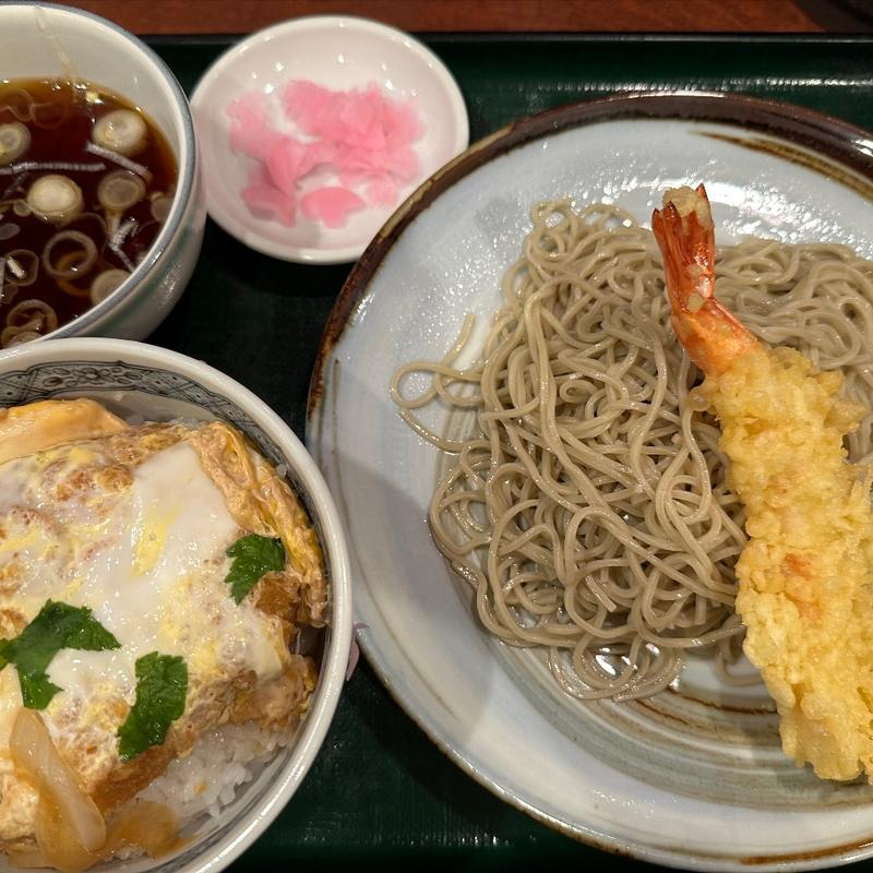えび1尾のつけ天ミニ丼セット(麺房八角(めんぼうやすみ))