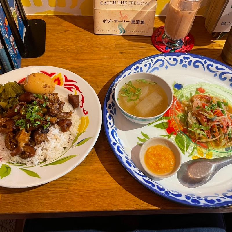 (asian kitchen cafe 百福)