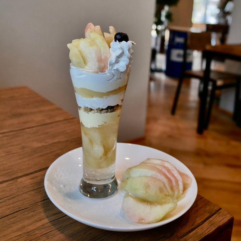 桃パフェ(大)(HanGing)