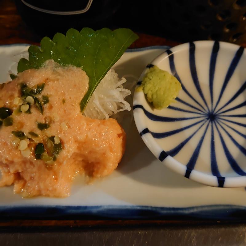 サーモンたたき(立呑み晩杯屋 大井町)
