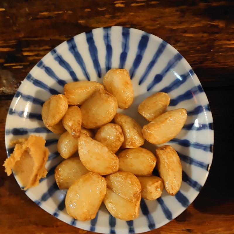 揚げにんにく(立呑み晩杯屋 大井町)