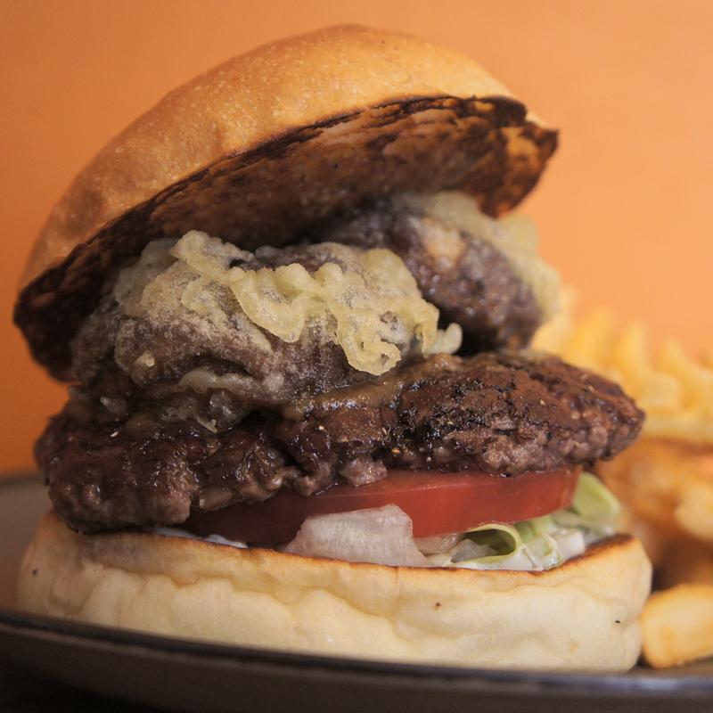 わさびタルタルと椎茸フリットバーガー(YUMMY BURGER)