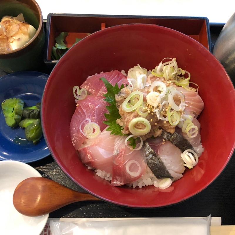 地魚なめろう丼(金谷食堂)