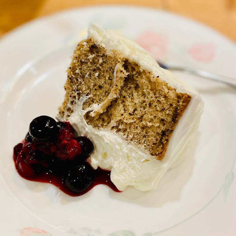 紅茶のシフォンケーキ(バルーチョ エキアプレミエ和光店)