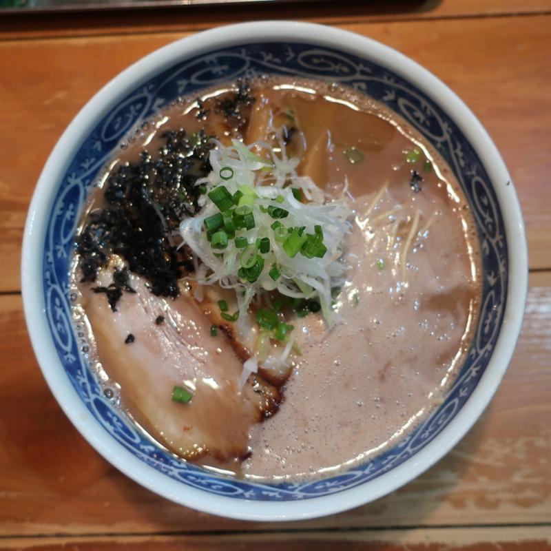 とんこつラーメン(愚直 （ぐちょく）)