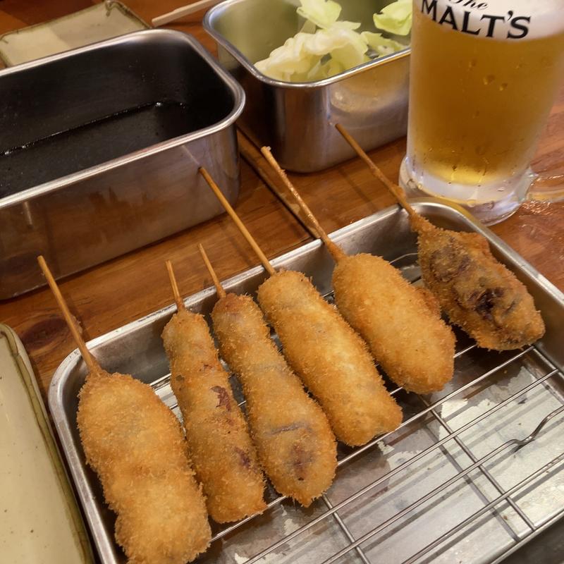 名物串かつ（牛）(《24時間営業》 串カツ×メガ盛り 日本一の串かつ横綱 新世界通天閣店)