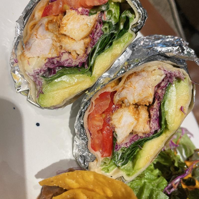 チキンブリトー(Modern Mexican CABOS)