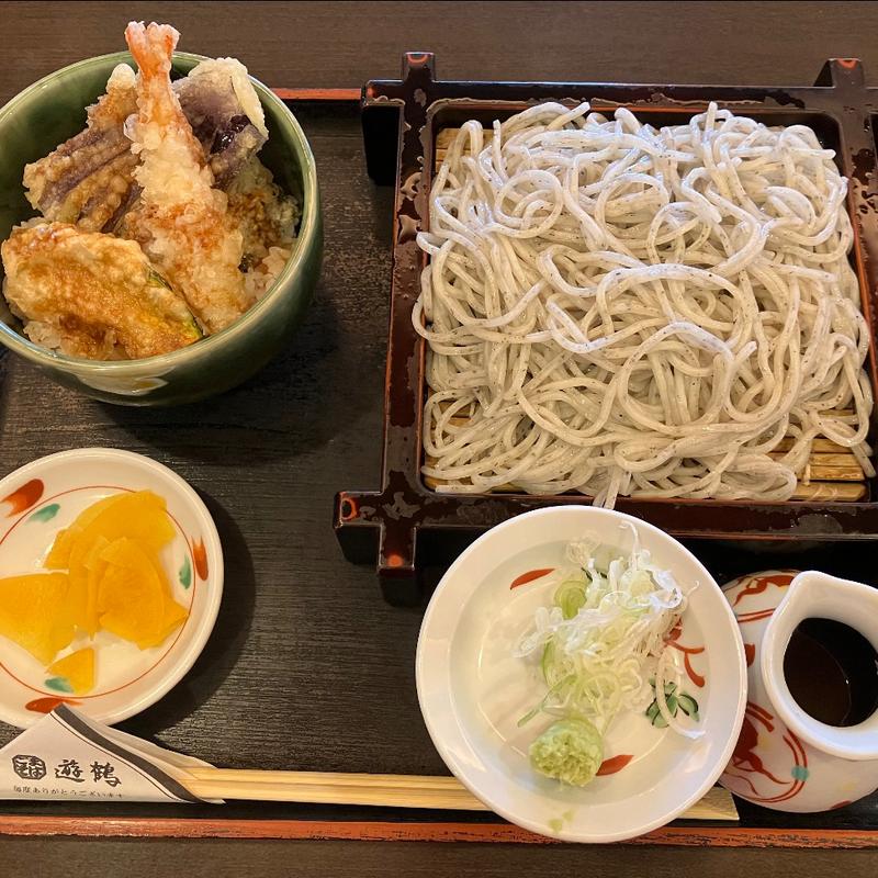 ミニ海老天丼セット(ごまそば 遊鶴)