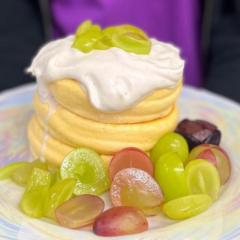 パンケーキ ぶどう(よろず茶屋444)