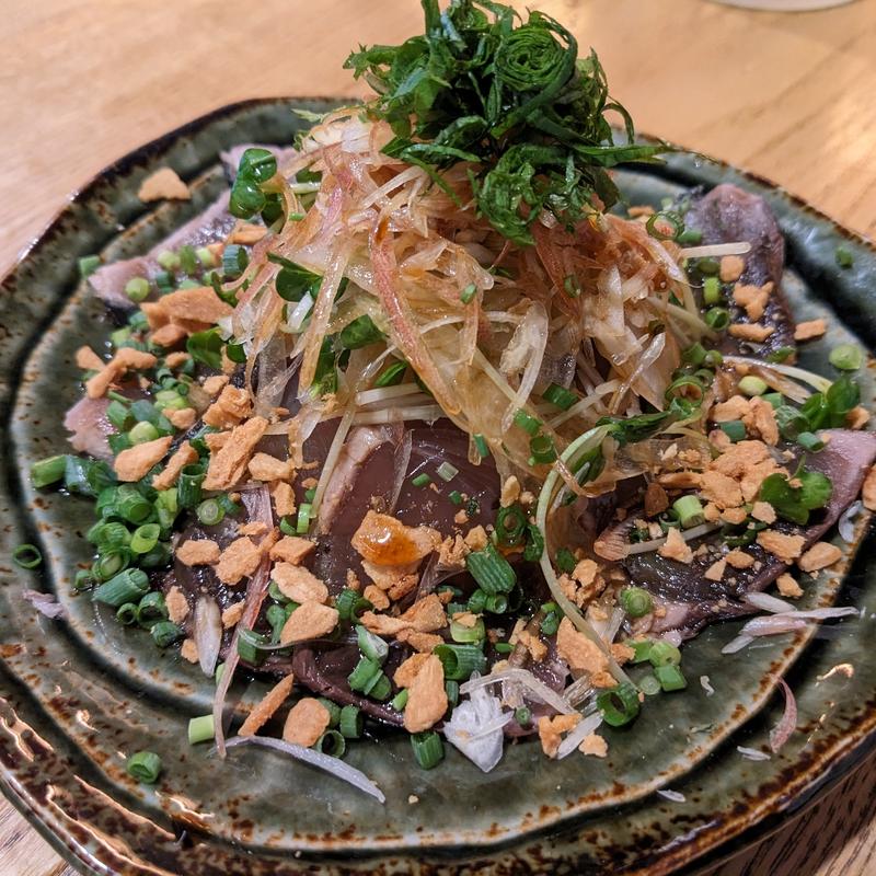 薬味たっぷりカツオタタキ(炭焼焼鳥ひのてつ小川町店 from San Diego)