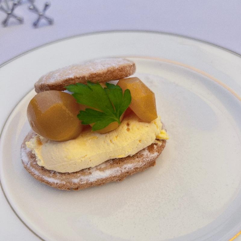 栗のダックワーズ(LA TERRACE 4'SEASONS)