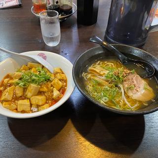 マーボー豆腐丼ラーメン(中華居酒屋 満福)