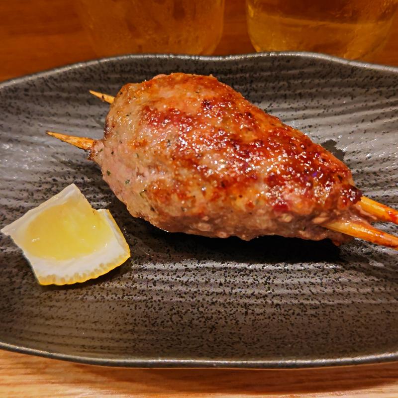 たたき(動物園通りもつ肉店)