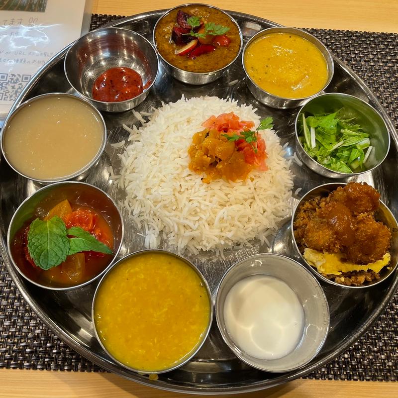 (スパイス料理ナッラマナム )