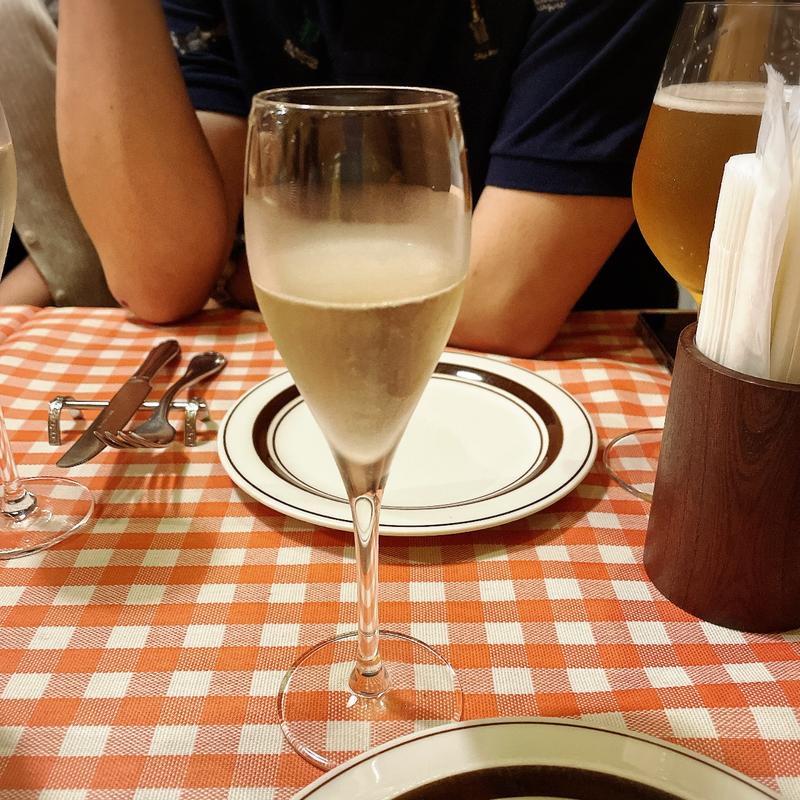 スパークリングワイン(サル イ アモール （Sal y Amor）)