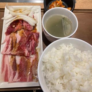 Wカルビセット(焼肉ライク 浜松町店)