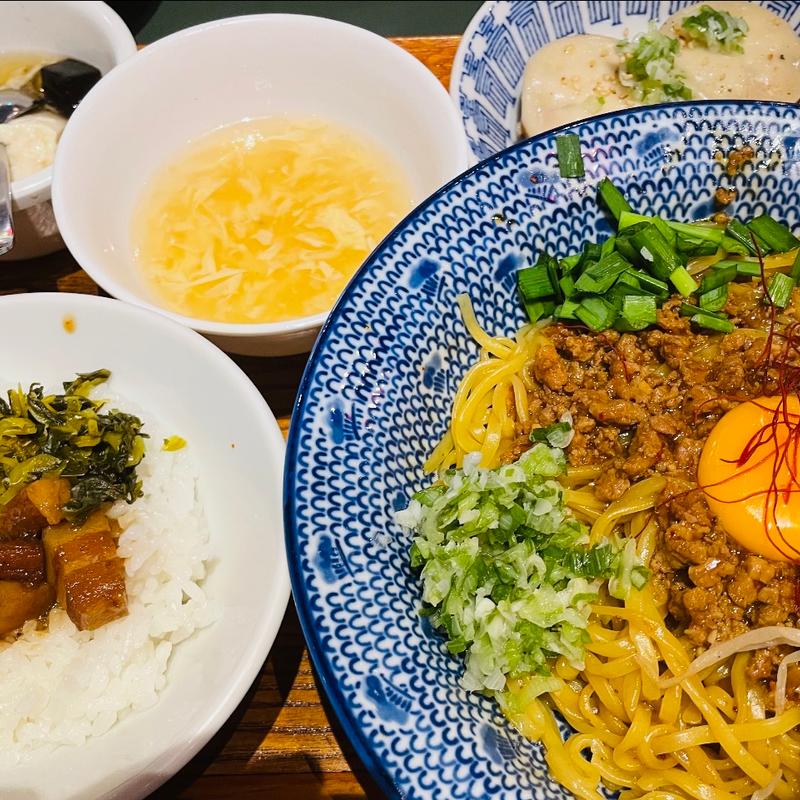 台湾まぜそばセット(台湾カフェ・食堂 小陽春（ｼｬｵﾔﾝﾁｭﾝ） ヨドバシAkiba店)