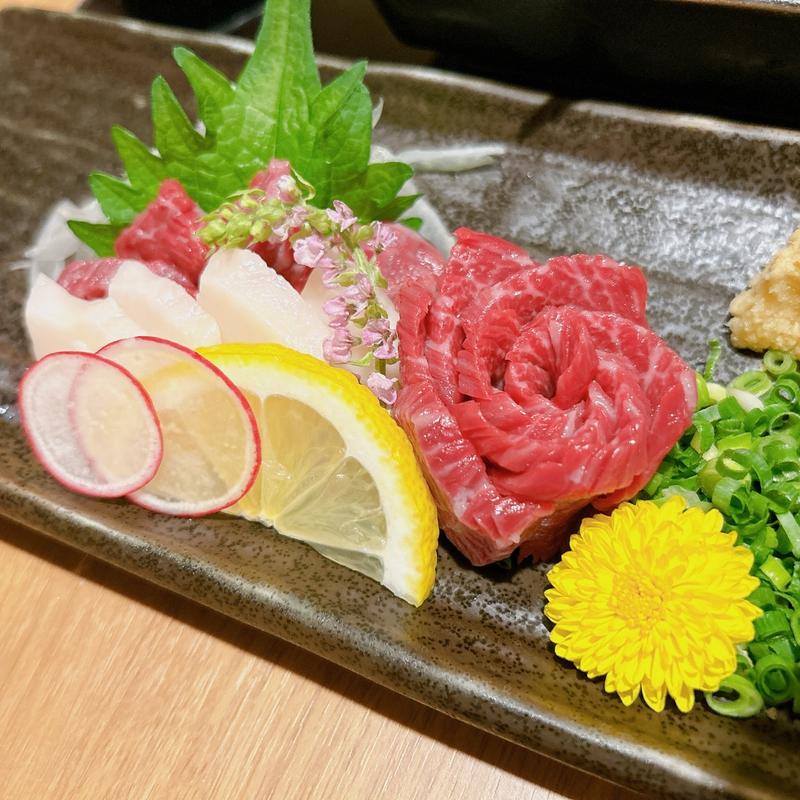 極上霜降り馬刺し(もつ鍋 一藤 博多店)