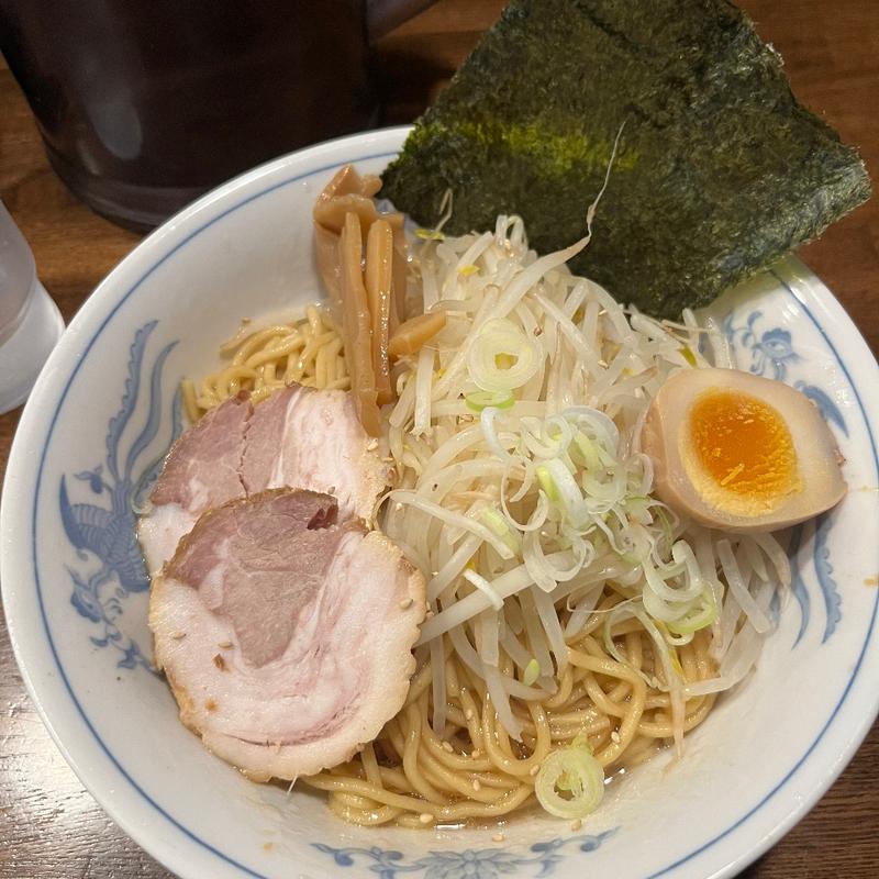 油麺(中華麺 江川亭 調布店)