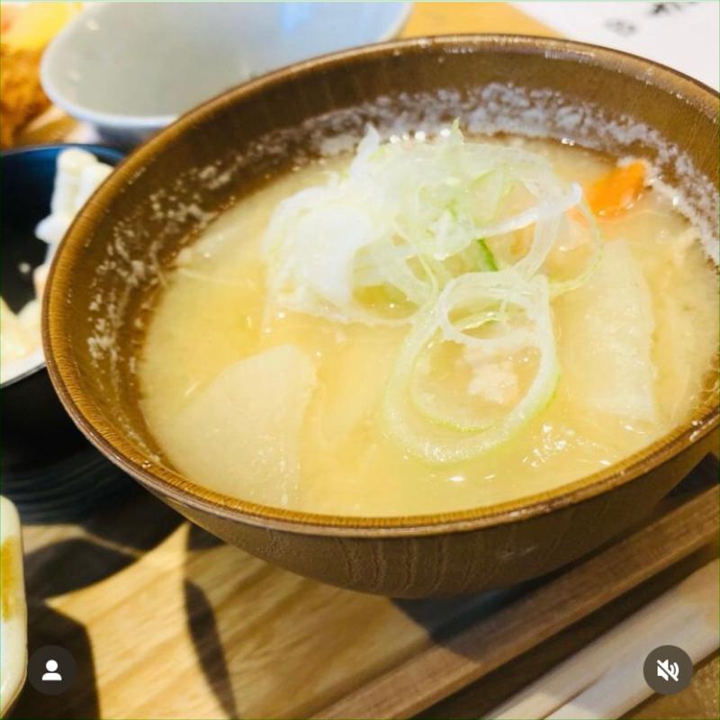 豚汁_アジフライ定食(Hareya食堂)