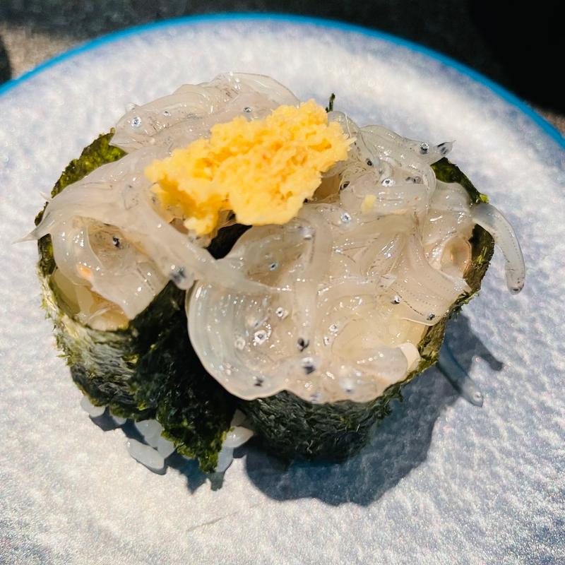 生しらす(活　大江戸 上野2号店 )