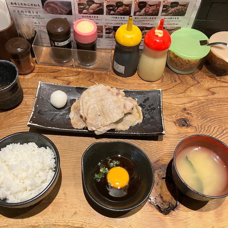 ロース焼き定食(ぶためし 山ぶた)