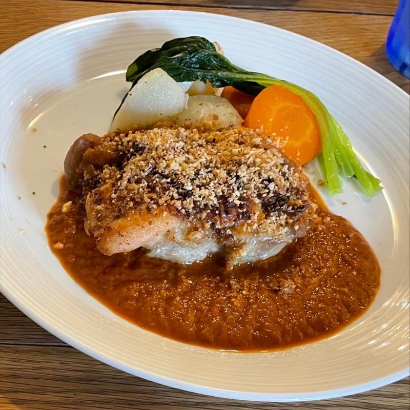 チキンのチーズパン粉焼き(BISTRO PUG （ビストロ パグ）)
