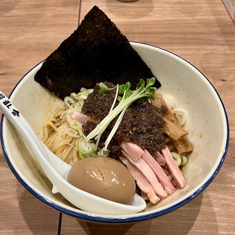 (自家製麺 啜乱会)