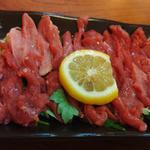 ヤギ刺身(野咲家)
