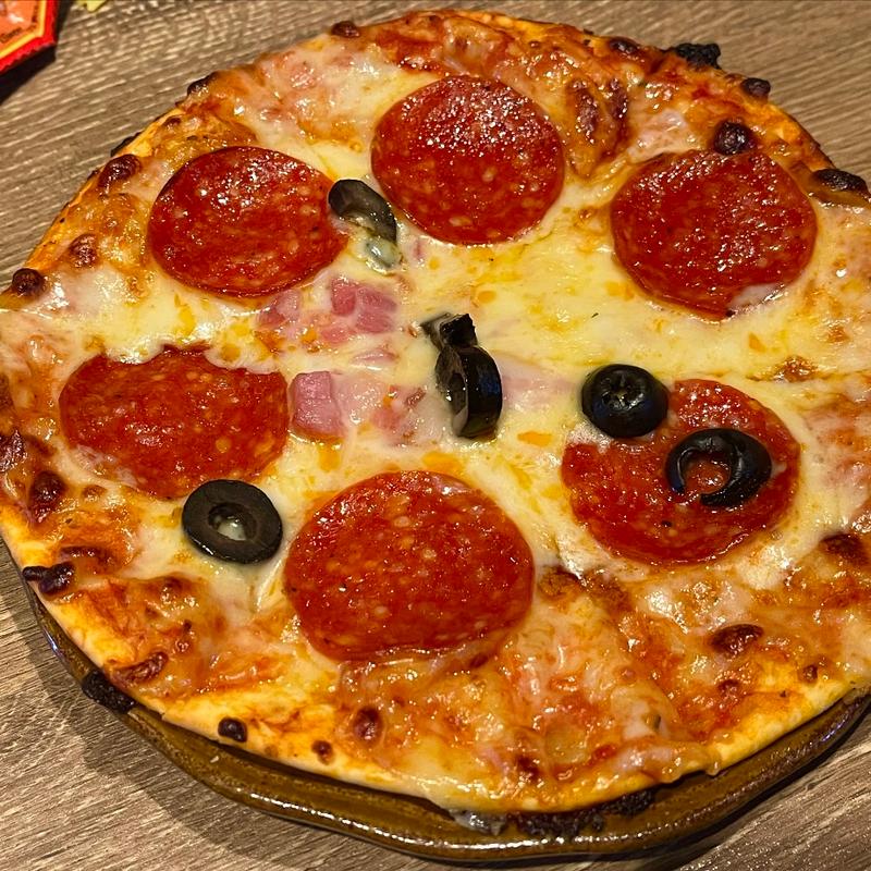 ミックスピザ(トリスバー 新橋烏森口店)