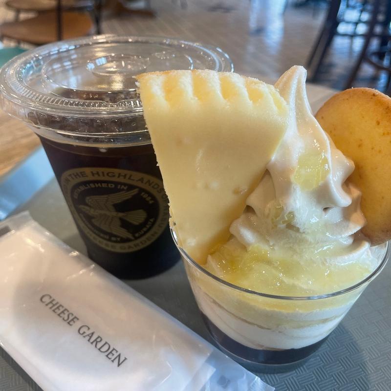 チーズケーキサンデー レモン(チーズガーデン 東京ソラマチ店)