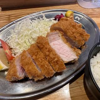 低温調理極厚レアカツ(幸福豚人 Tsui-teru! Porkman)