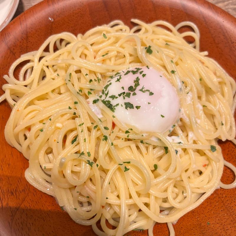 半熟卵のペペロンチーノ(サイゼリヤ イオンモール旭川駅前)
