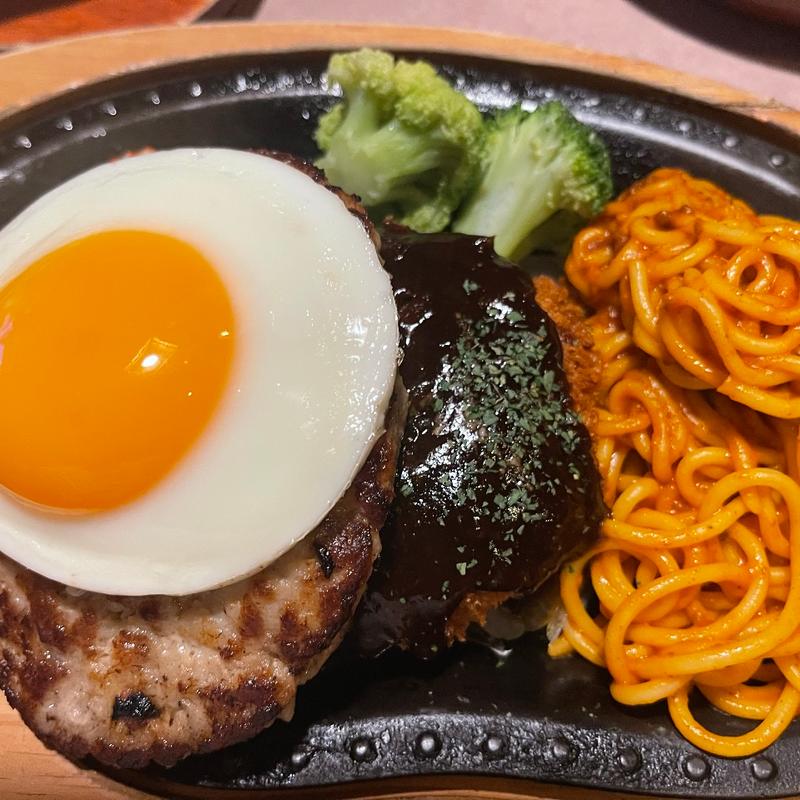 鉄板メンチカツスパ　エッグバーグ追加(びっくりドンキー りうぼう天久店 （びっくりドンキー（りうぼう天久店））)