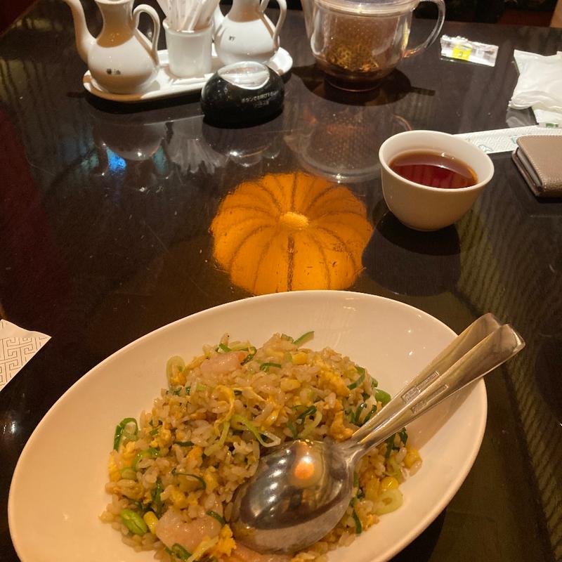 粒コーンと枝豆入りチャーはん(ヒルトンプラザイースト)