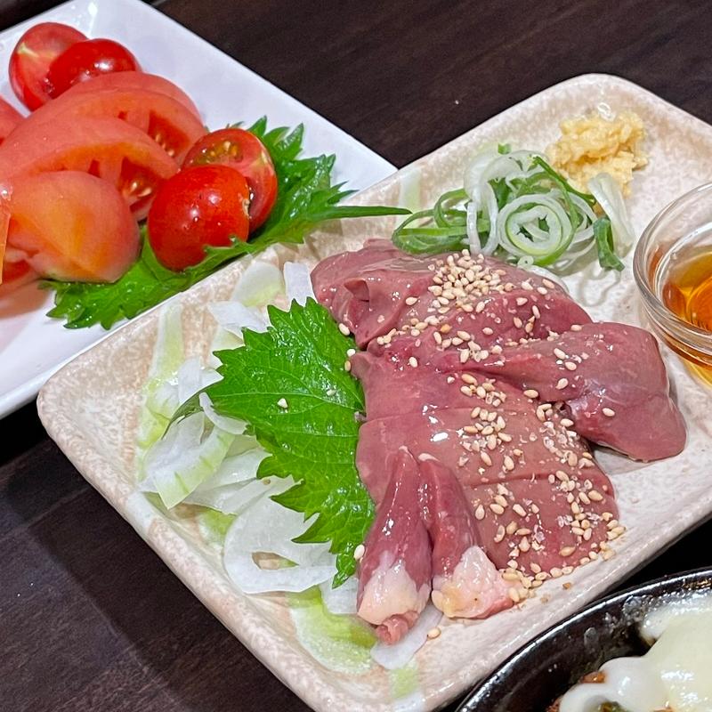 鳥のレバー刺身(宮崎郷土料理 どぎゃん 立売堀店)