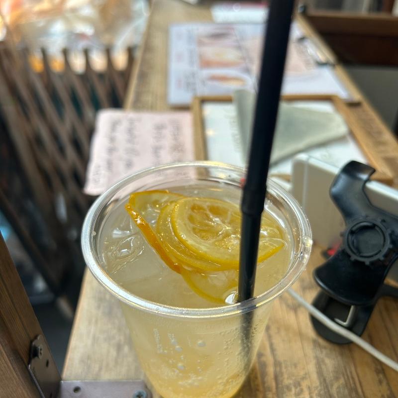 自家製レモンソーダ(築地さのきや)