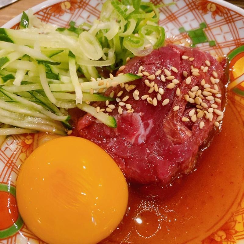馬刺しユッケ(焼肉ホルモン酒場 たかちゃん 広島本通店)