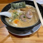 黒とんこつラーメン(とんこつらーめん いちの屋)