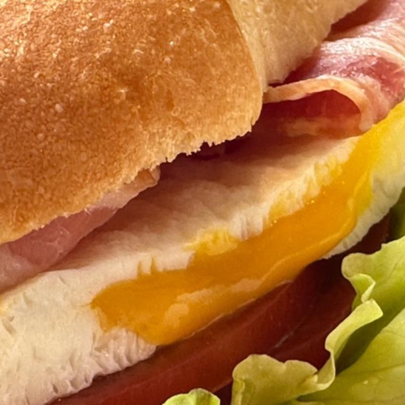 塩バターパンBLTE(ハースブラウン 南万騎が原)