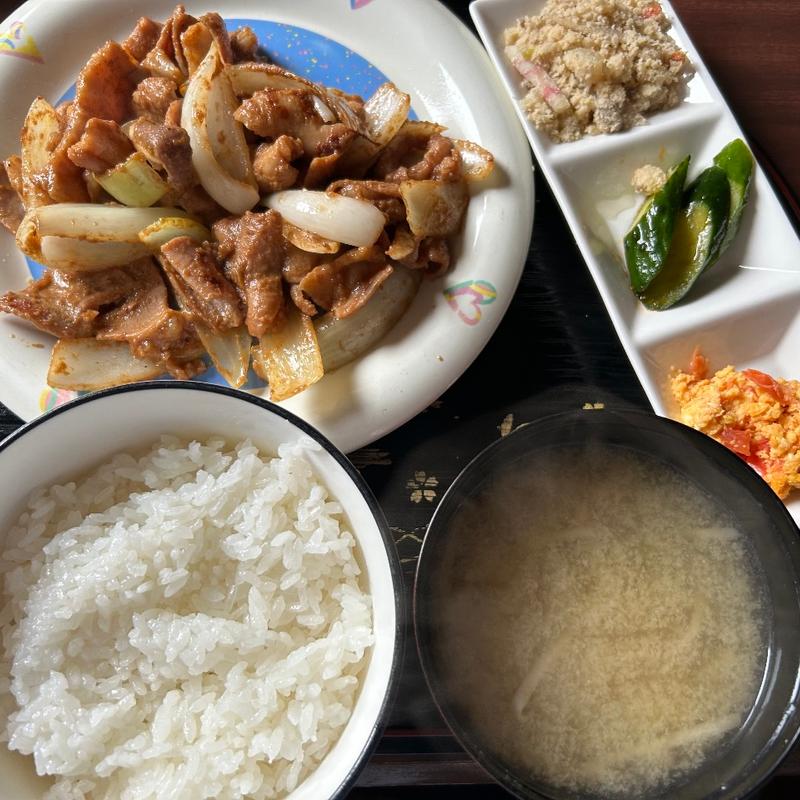 ホルモン焼き定食(つがる)