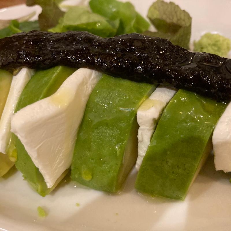 のりとアボカドとクリームチーズ(パスタバル マルナカキッチン)