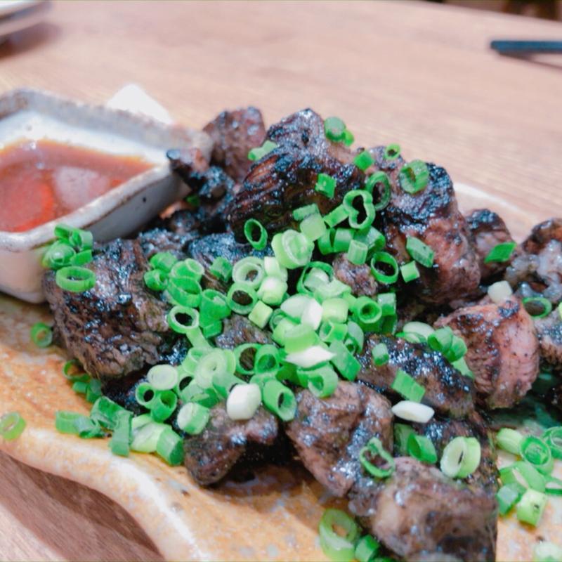 鶏もも炭火焼(博多ぐるぐるとりかわ竹乃屋 エキマルシェ大阪店)