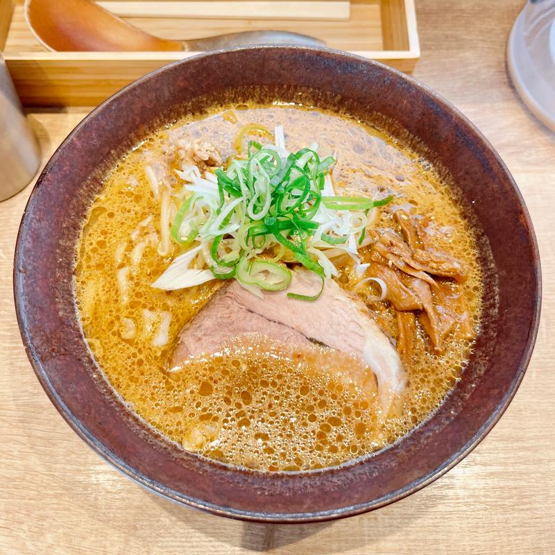 赤味噌ラーメン(九段下 中路)