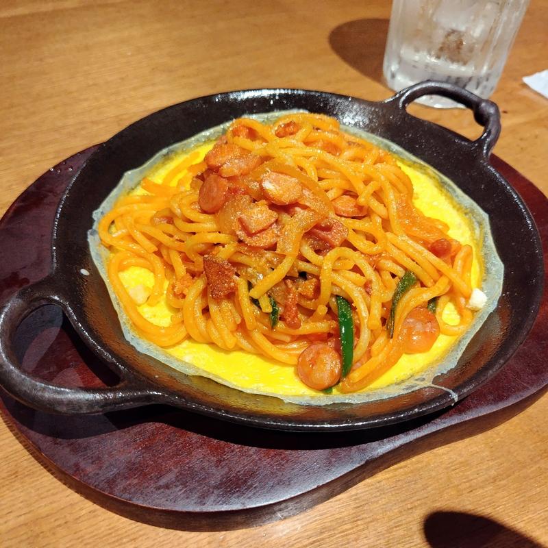 極太麺の鉄板ナポリタン(ZA・KO・BA 三宮店 （ザコバ）)