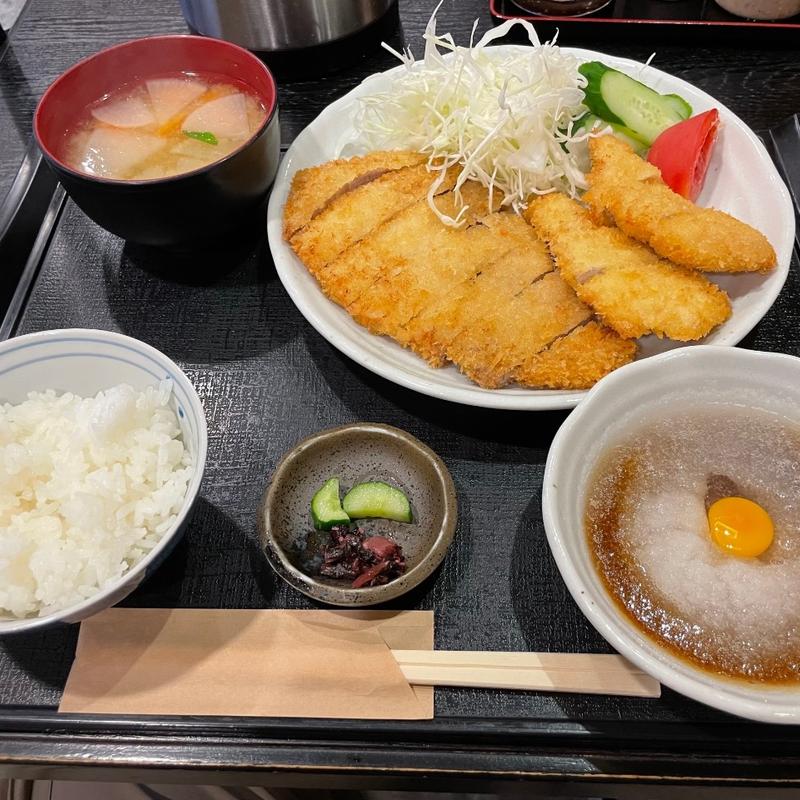 チキン・ロースミックス(とんかつ料理　さち )