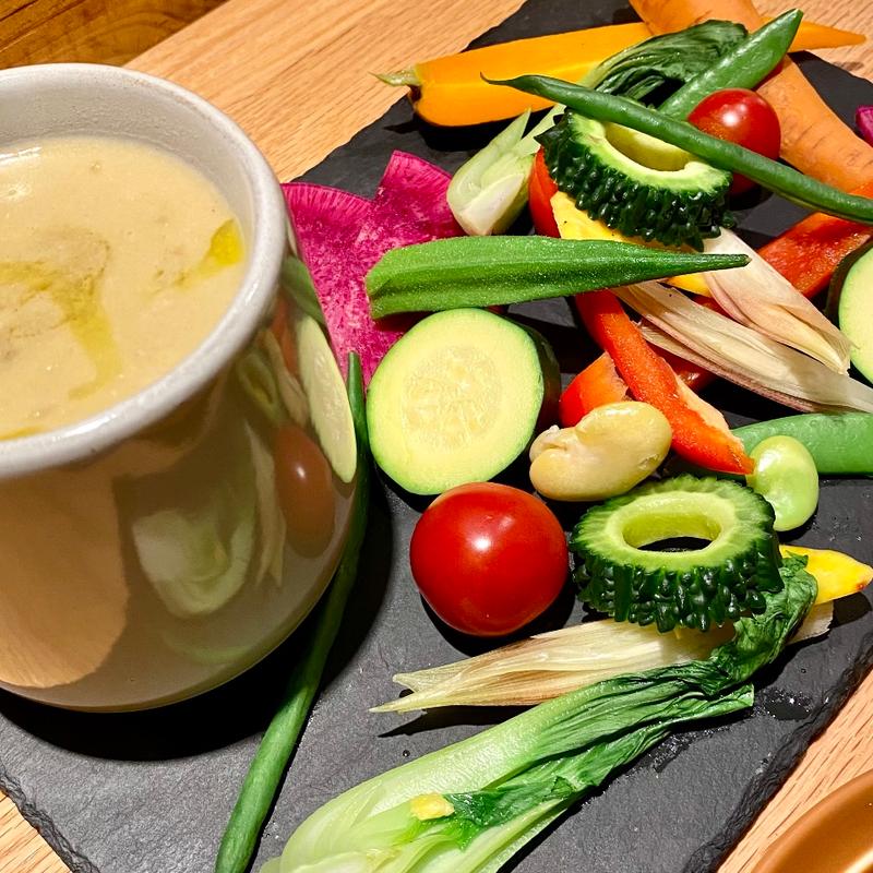 福津野菜のバーニャカウダ(葡萄酒&SAKE 中川食堂)