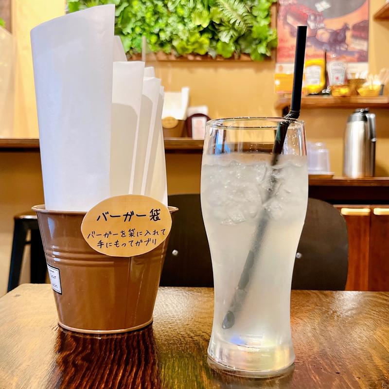 瀬戸内レモネード(Kurodo’s Burger)